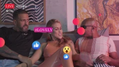 Content Creator roept twee acteurs op voor een dubbele penetratie