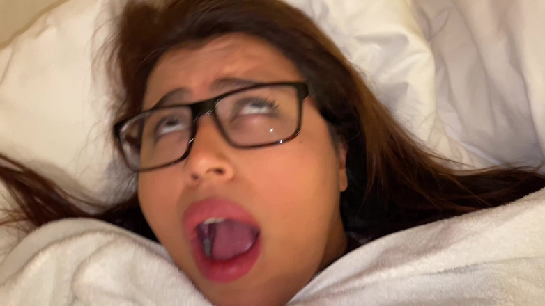 Mamicolombiana: Don't Fuck a Sex Doll if You Can Fuck a...