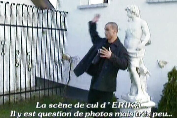 Planete Francaise: Uma beleza francesa adora porra quente em todos os seus...