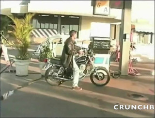 Crunch Boy: เซ็กซี่อาบน้ำใต้ฝักบัวในคลับกีฬา