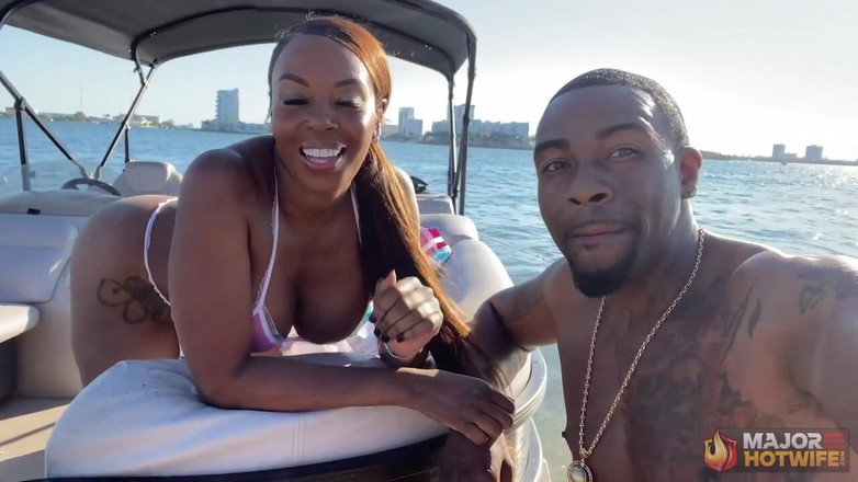 Rome Major Hot Wife: Pulau blowjob istri hot roma mayor