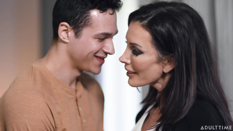 Mommys Boy: Stepmommy's Boy - Hormonal Teen Has Strong Desire for His Hot...