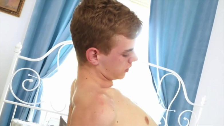 STRAIGHT BOYS CURIOUS FROM PRAHA: セクシーなまっすぐな男の子twinskからPrahaクソ生2