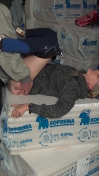 The Foreman Bangs the Juice Deep Into His Boss's Cunt on the Construction Site..mp4