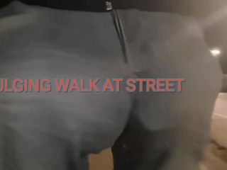 Monster meat studio: Buổi tối Bulging Đi bộ trên đường phố