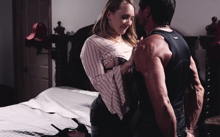 Sweet Sinner: Bapa tiri saya Girlfriend_scene 1 lelaki tua miang
