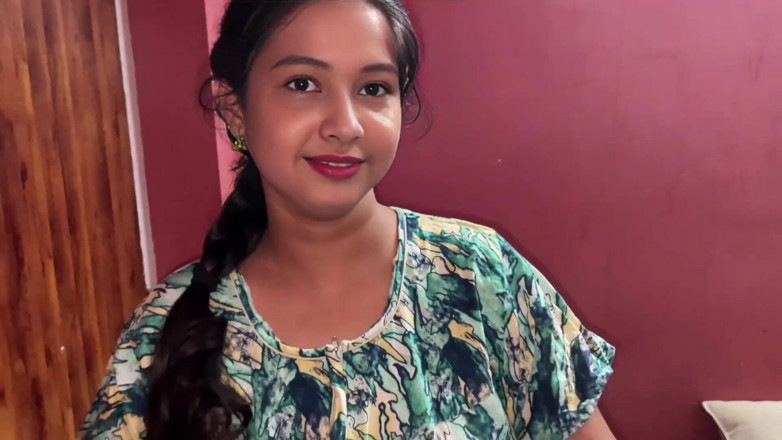 Apple Porn: Desi Village Girl Experienced First Time Doggy Style