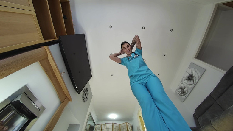 Jimmy Draws: Roxy Mendez - jururawat duduk muka