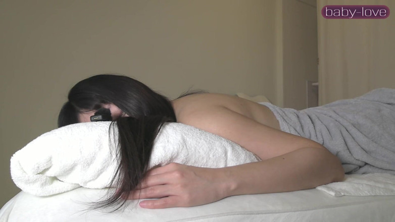 Cheaters Japan: Privé massagesessie stuurt een gevoelige schoonheid in eindeloze golven van...