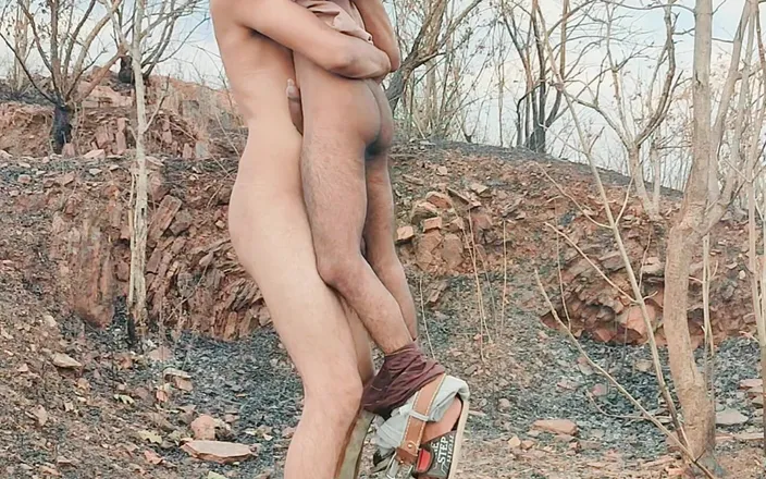Tani: Nude Gay Boys Having Fun Cumshot Outdoor