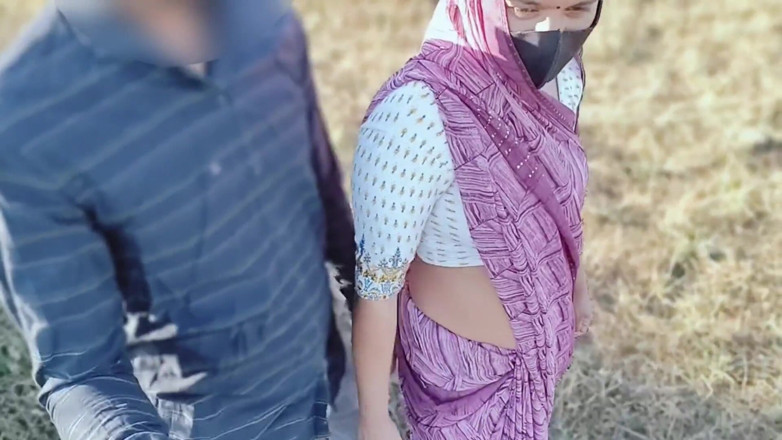 Fuckkkker: Bhabhi è stata scopata dal grosso cazzo del fratellastro
