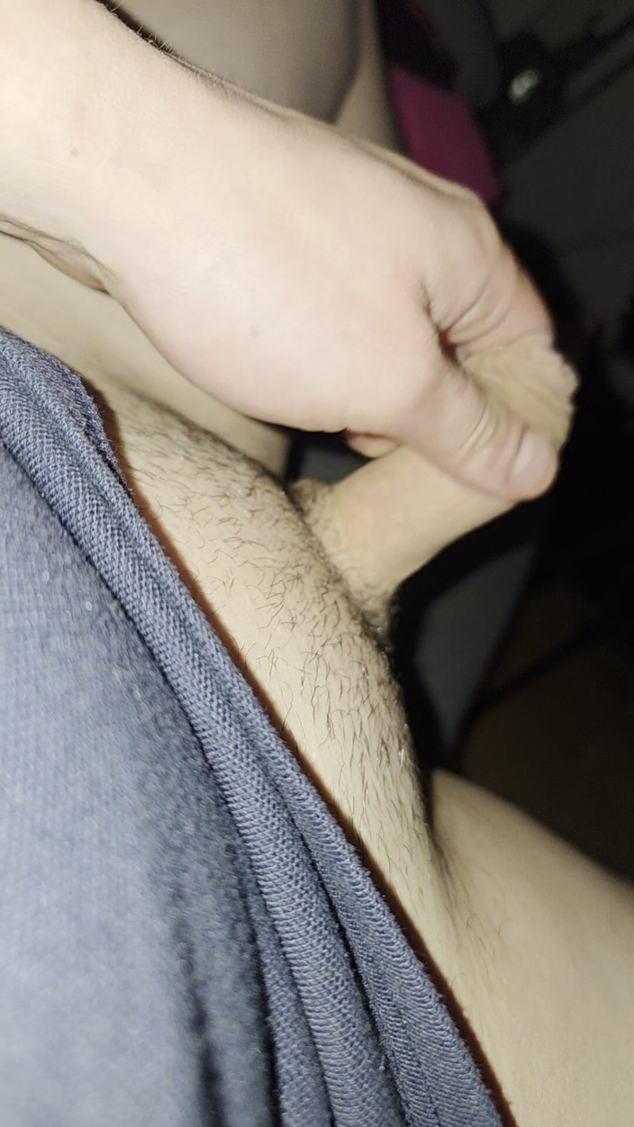 Mora_2000: Let Me Touch Horny and Satisfy:)