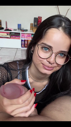 Debora Mendes: Děvka lízátko, Dick Neh