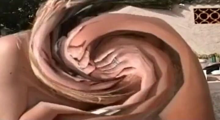 Hard Lesbians: Nadržené lesbické děvky mají dobrý sex v bazénu