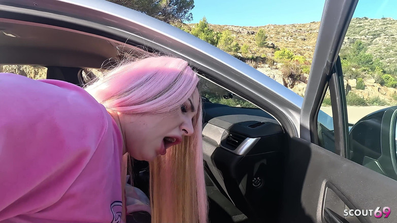 Scout69: Gekke teef Maria Gail verleidt oude Duitse Uber-chauffeur tot risicovolle...
