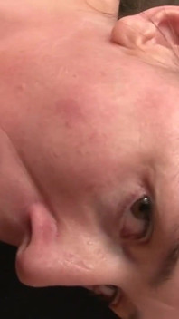 Posh cougar i hardcore skytte