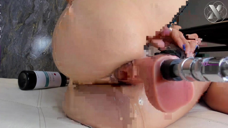 Lesbian Friends: Я трахаю ее как будто она мужчина, но лучше