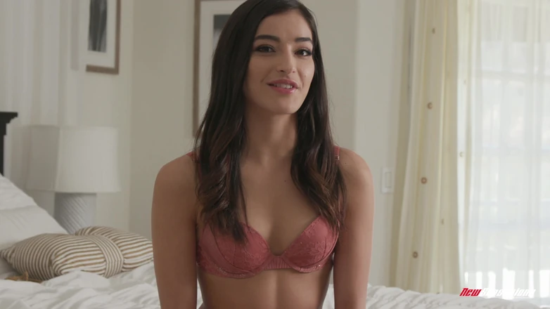 New Sensations: Наблюдаю за моей хотвайф No4 - Интервью