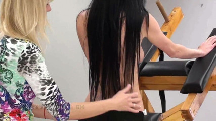 Spanking Server: Eileen Sue nagie plecy bicz