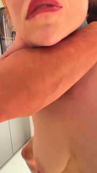 Kisankanna Played a Blowjob for Her Subscribers