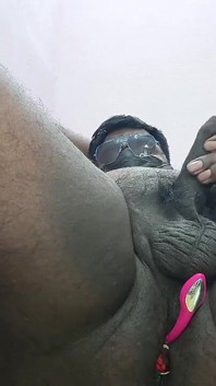 この動画を見て、あなたのペニスがとても硬くなる