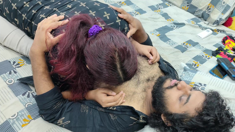 Vaigavarun45: Mädchen küsst jungen und verführt jungen mit heißer romantik
