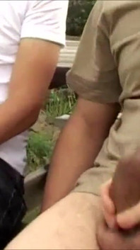 Sesso all'aperto con una bionda arrapata