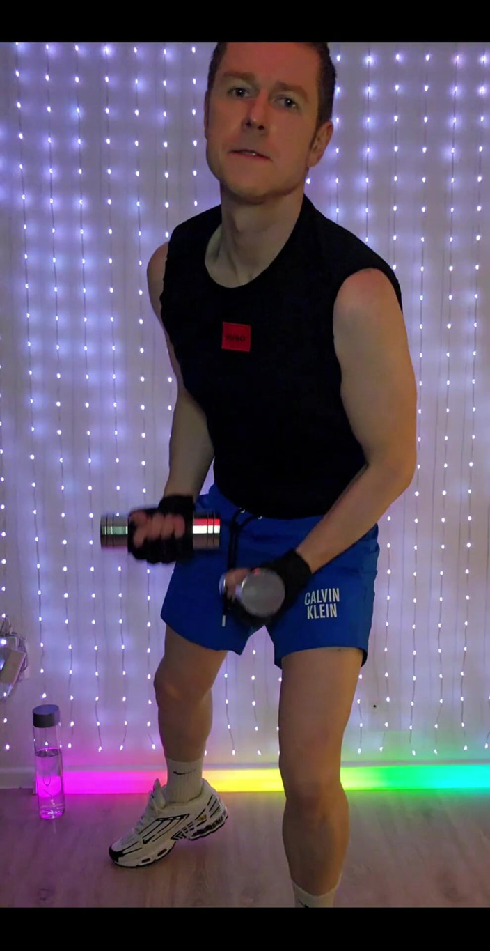 Roman Heart: Fitness Workout in Blue Ck Shorts