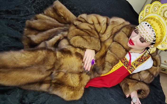 Princess18_: Princezna tě nutí uctívat její sable kožich