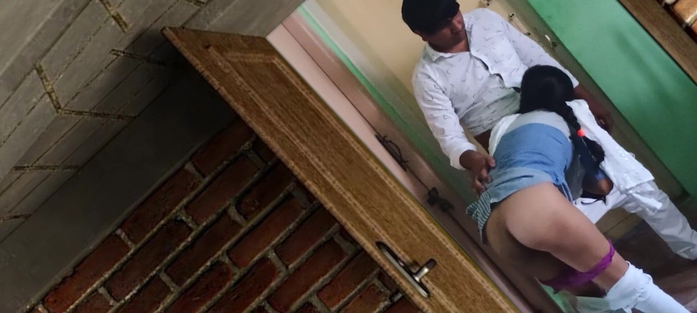 Bobbypranav: Fată desi de la sat pizdă strâmtă prima dată video...