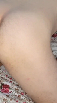 Przyrodnia siostra Deep Ass rucha przyrodniego brata z długim podwójnym dildo,