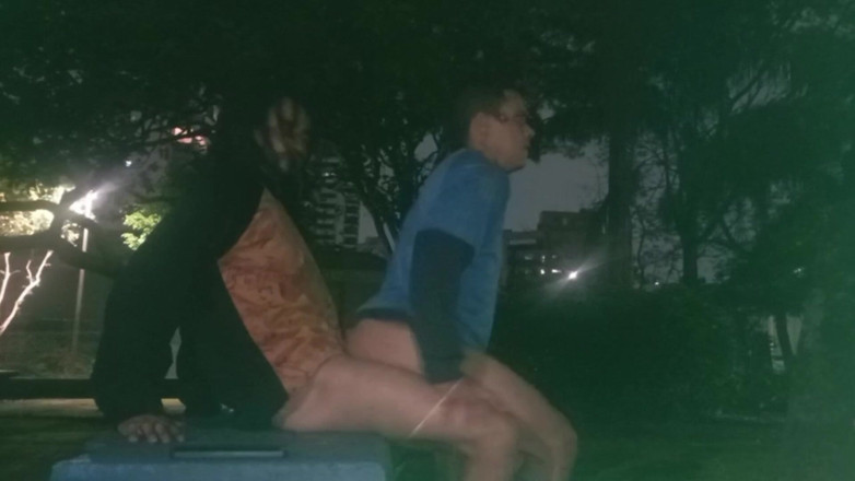 Gabes ftm: Chupei Pau Do Meu Amigo Na Praça E Fodemos Ao...