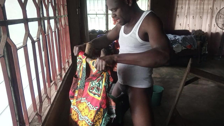 Moviesporn1: Vou esperar da minha namorada para vir para casa