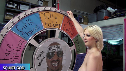 Squirt God: Porno Dan, Siri Dahl'ı sikerken yarağına fışkırtıyor!