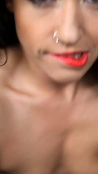 Kiki Devine - strip privado