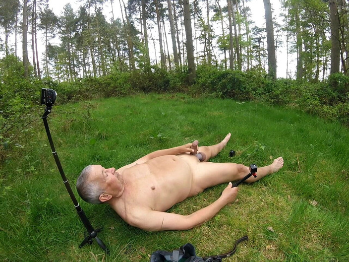 Andy: 步行 21 2025