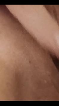 Gently Rubbing My Clit