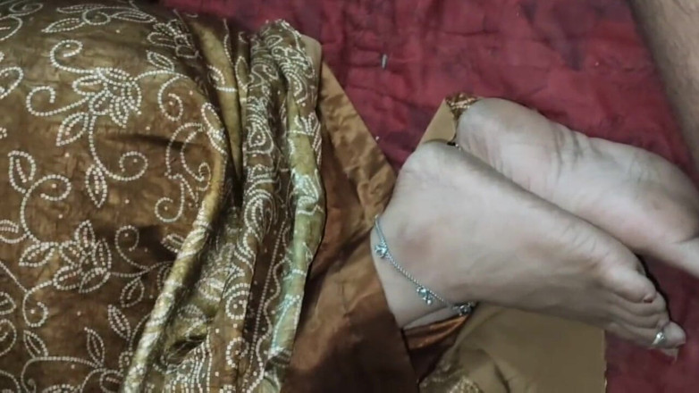 Desisexycpl123: Desi Priya Bhabhi Fuck by Stranger