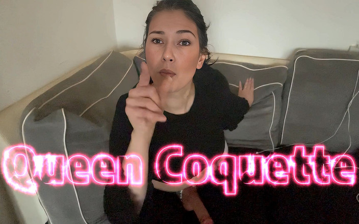 Queen Coquette: JOI Strapon Domination - Amo I Miei Piedi, Il Tuo Culo...