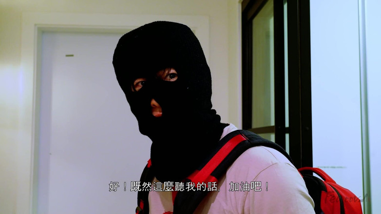 Fewoovcom: 人形少女だけを狙うゴミ兄弟たち