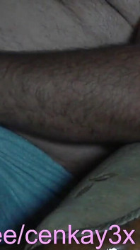 Urso urso masculino foi incrível na transmissão ao vivo