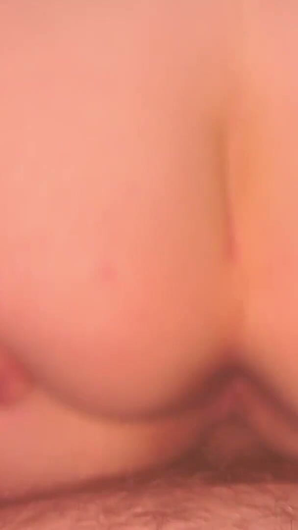 Hishotwiferva: PAWG Sunburned Hotwife Reverse Cowgirl
