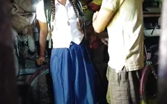 Odamda yine üniversiteli bir kız var