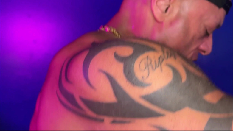 Djemelloxxxx: Xác tàu tuần lễ lợn 4K