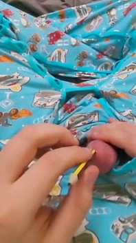 Suono per la prima volta con una matita - abdl