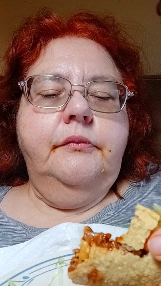 BBW nurse Vicki adventures with friends: 집에서 만든 타코 디너 대박 식사