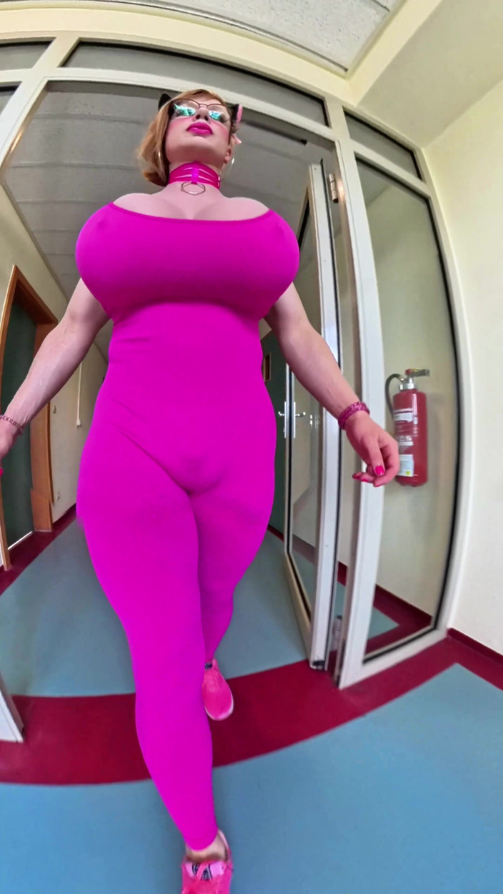 Sissy Slut Chantal Sweet: Gymgirl Chantal Sweet