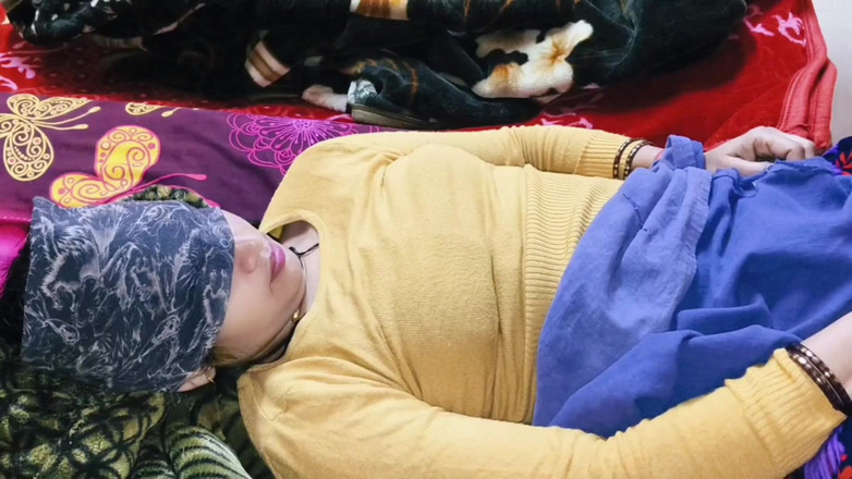 Village studio: La sposa appena sposata fa sesso con suo marito, primo...