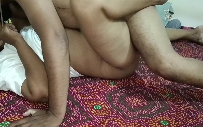 Kavita _zawazawi: Real casero natural misionero duro de pareja india marathi