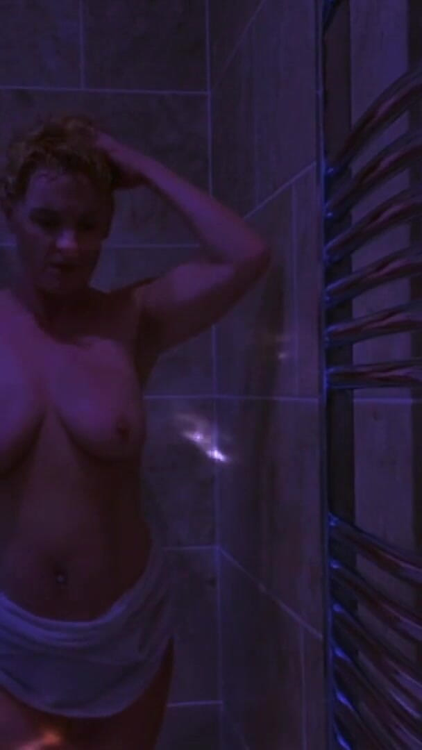 Wet Seduction (The adventures of Kylie Britain)
